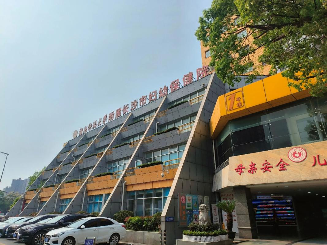 封闭式模式52天 月嫂张姐的母婴护理全记录